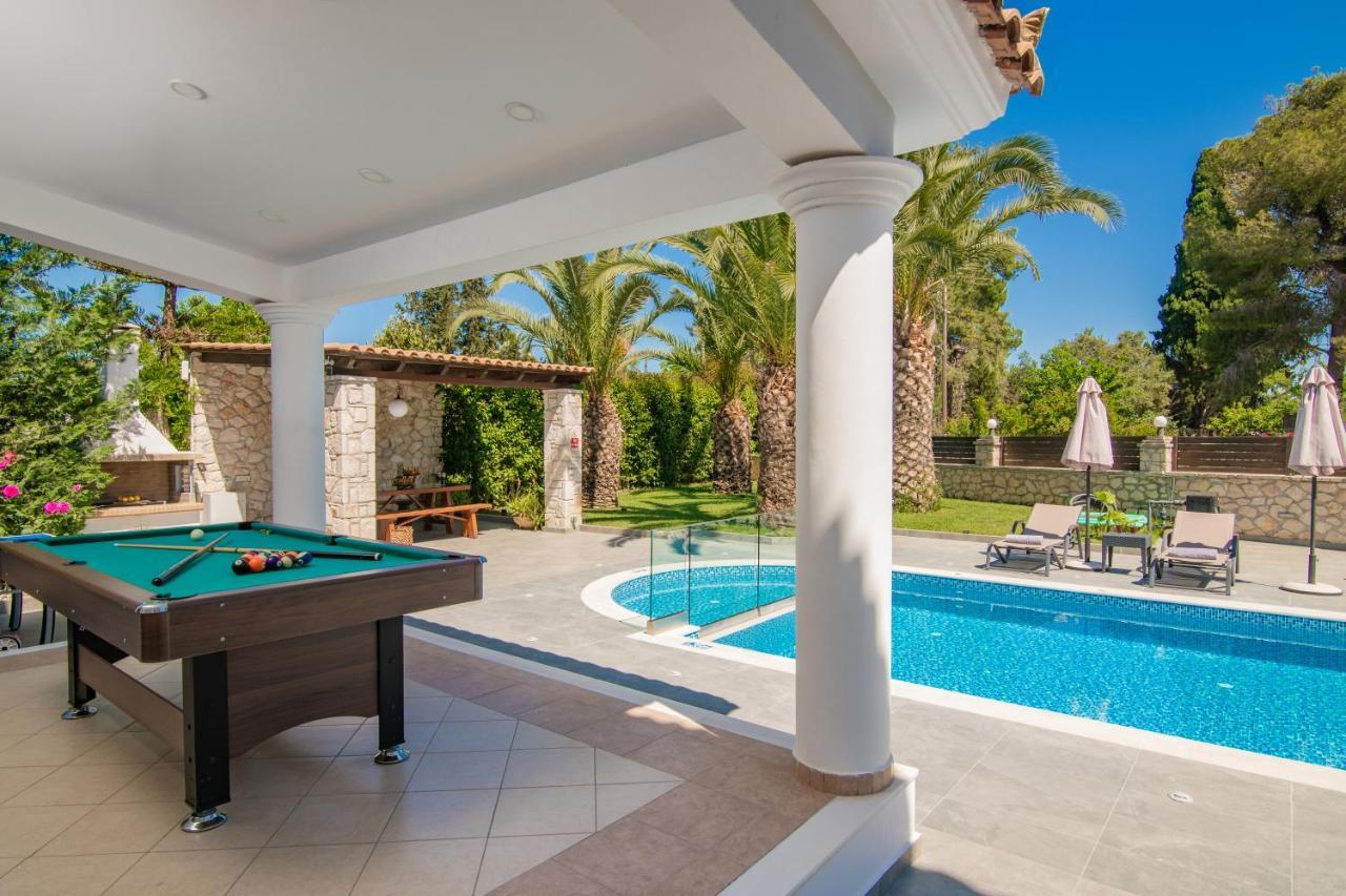 Luxury Villa Vanato & Pool Koukounariá Exterior foto