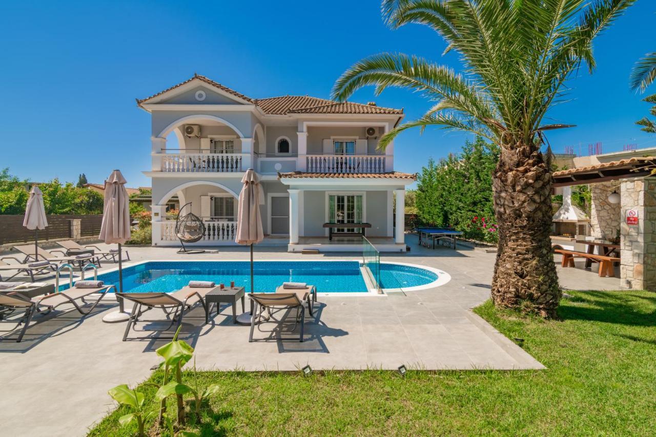 Luxury Villa Vanato & Pool Koukounariá Exterior foto