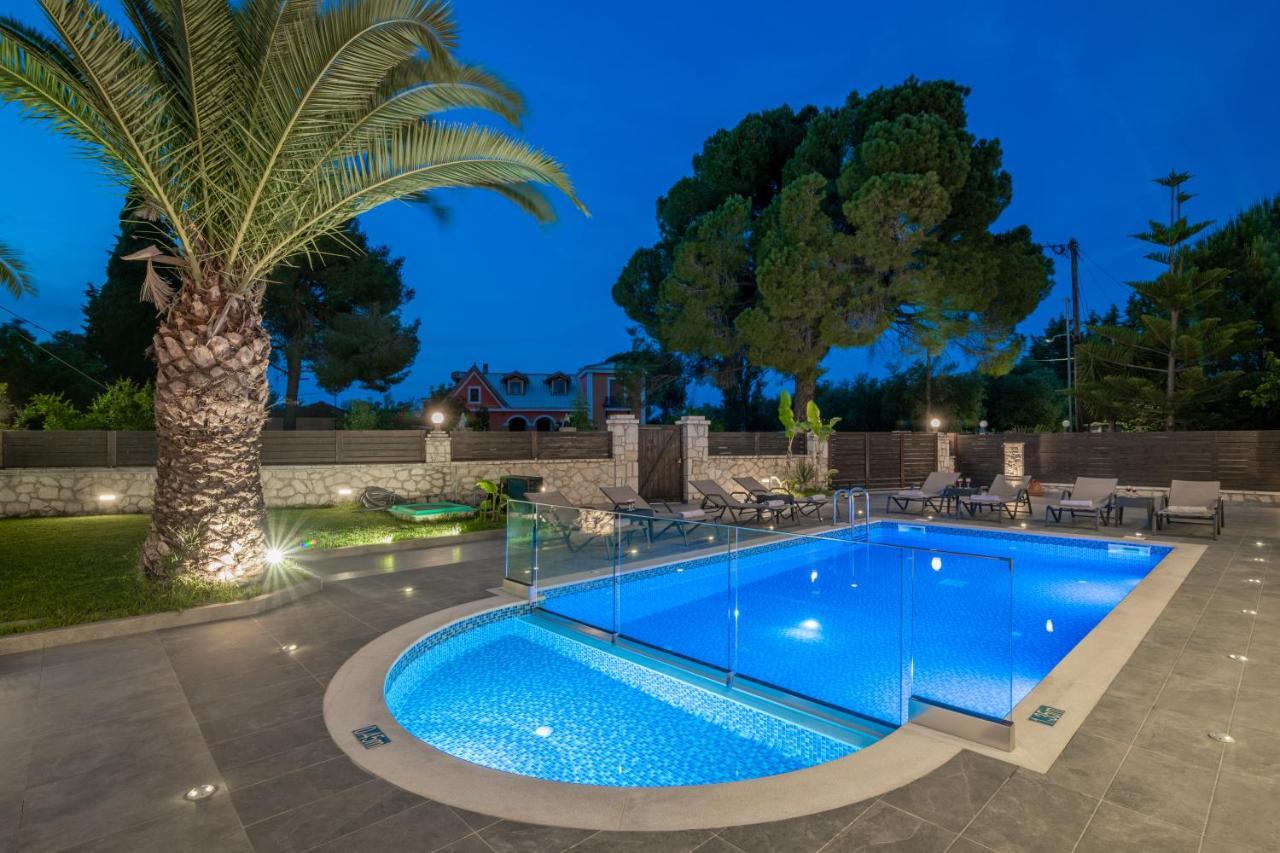 Luxury Villa Vanato & Pool Koukounariá Exterior foto