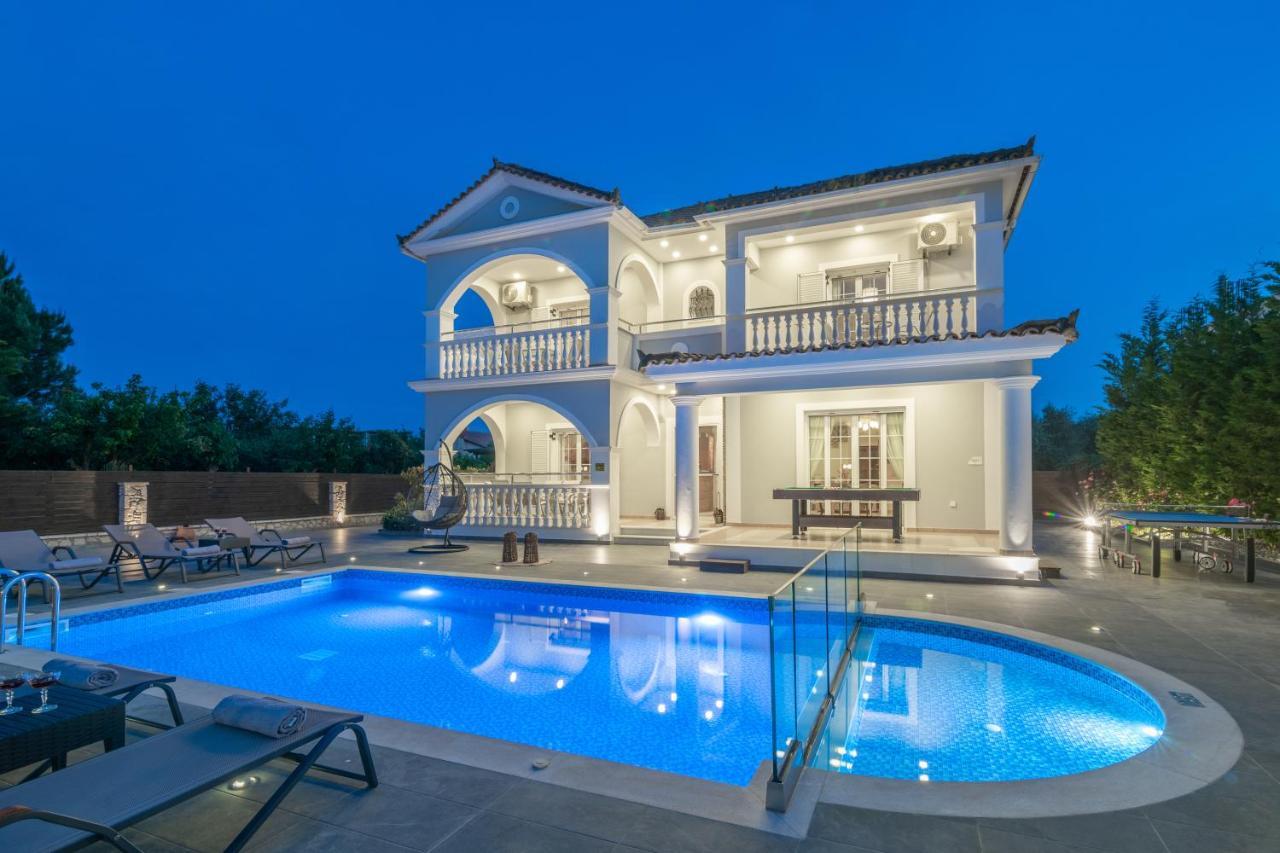 Luxury Villa Vanato & Pool Koukounariá Exterior foto